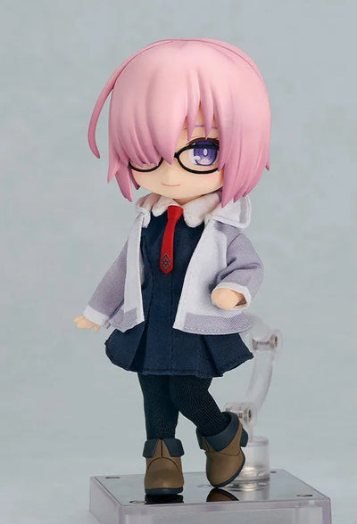 Fate/Grand Order - Mash Kyrielight - Nendoroid Doll - Shielder, Casual Clothes Ver. (Good Smile Company)ㅤ – Good Smile Company – ActionFigureBrasil — ângulo diferente