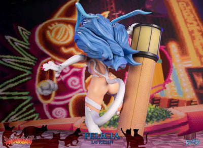 Felicia – First 4 Figures – ActionFigure Brasil — acessórios