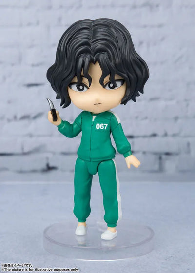 Figuarts mini Kang Sae-byeok "Squid Game"ㅤ – Bandai Spirits – ActionFigure Brasil — ângulo diferente