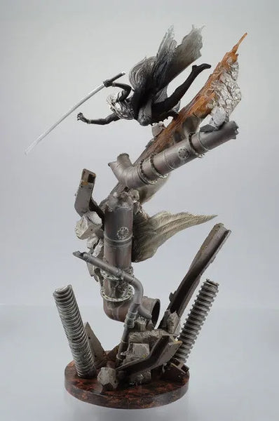 Final Fantasy VII: Advent Children - Sephiroth - Sculpture Arts (Kotobukiya, Square Enix)ㅤ – Kotobukiya,Square Enix – ActionFigureBrasil — ângulo diferente