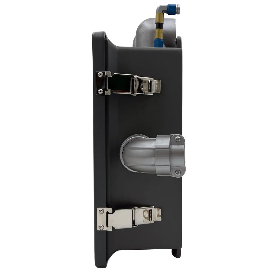 Flux Capacitor - LIMITED EDITION: 1000 – Factory Entertainment – ActionFigure Brasil