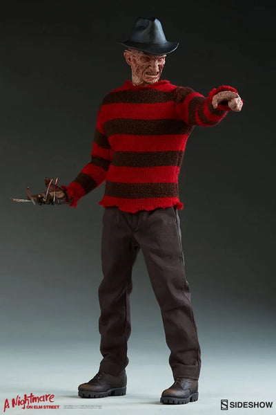 Freddy Krueger – Sideshow Collectibles – ActionFigure Brasil — ângulo diferente