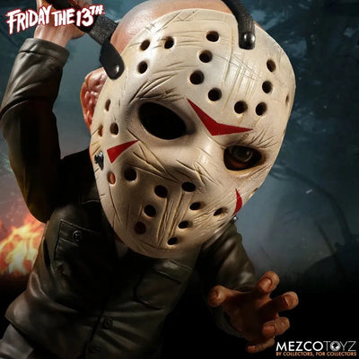 Friday the 13th - Jason Voorhees Stylized 6 Inch Action Figureㅤ – Mezco – ActionFigure Brasil — iluminação de estúdio