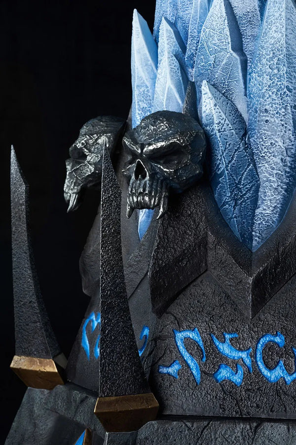 Frostmourne Sword Ice Pedestal (Pedestal) – Hex – ActionFigure Brasil