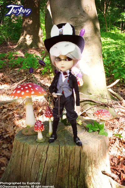 Fushigi no Kuni no Alice - Pullip (Line) - TaeYang T-209 - Lunatic White Rabbit - 1/6 - Lunatic Alice Series (Groove)ㅤ – Groove – ActionFigure Brasil