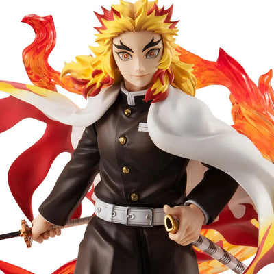 G.E.M. Series Demon Slayer: Kimetsu no Yaiba Kyojuro Rengokuㅤ – MegaHouse – ActionFigure Brasil — com base expositora