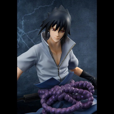G.E.M. Series NARUTO Shippuden Sasuke Uchihaㅤ – MegaHouse – ActionFigureBrasil — iluminação de estúdio