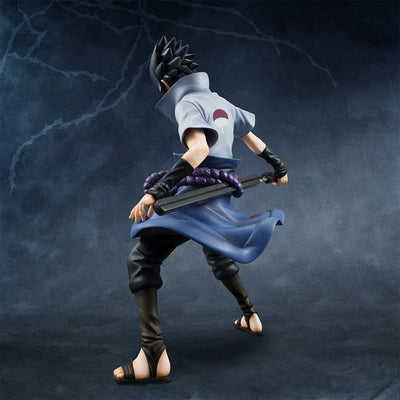 G.E.M. Series NARUTO Shippuden Sasuke Uchihaㅤ – MegaHouse – ActionFigure Brasil — ângulo diferente