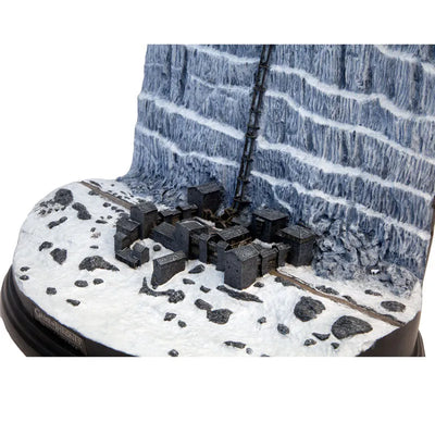 Game of Thrones - Castle Black & The Wall Desktop Sculptureㅤ – Gantaku – ActionFigureBrasil — ambientada
