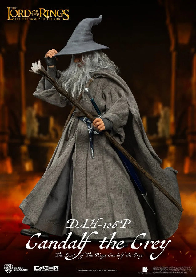 Gandalf the Grey - LIMITED EDITION: 3000 – Beast Kingdom – ActionFigure Brasil