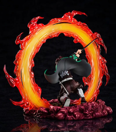 Gekijouban Kimetsu no Yaiba: Mugen Ressha-hen - Kamado Tanjirou - 1/8 - Hinokami Kagura Hekiranoten ver. (Aniplex) [Shop Exclusive]ㅤ – Aniplex – ActionFigure Brasil — ambientada