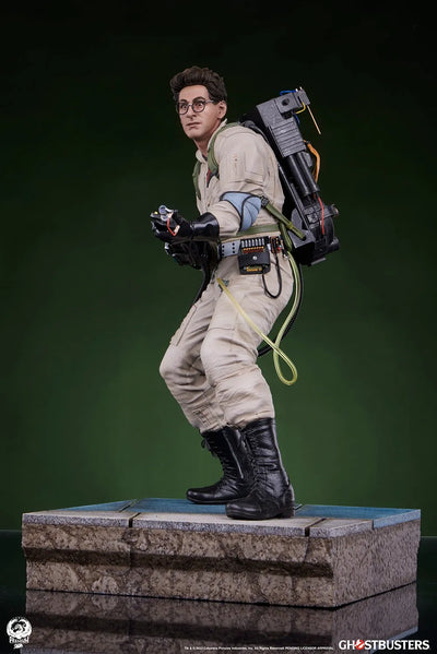Ghostbusters: Egon (Deluxe Version) - LIMITED EDITION: 350 (Deluxe Version) – PCS – ActionFigure Brasil — close