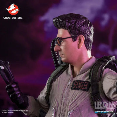 Ghostbusters - Egon Spengler 1/10 Art Scale Statueㅤ – Iron Studios – ActionFigureBrasil — ângulo diferente