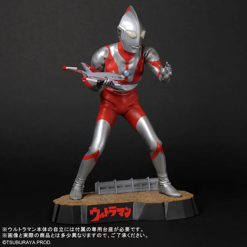 Gigantic Series -  FAVORITE SCULPTORS LINE - Ultraman - C type (X-Plus)ㅤ – X-Plus – ActionFigure Brasil