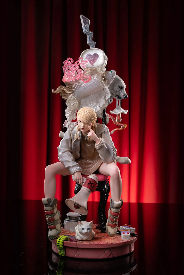 Girl Boss - LIMITED EDITION: 90 – Manas SUM – ActionFigure Brasil