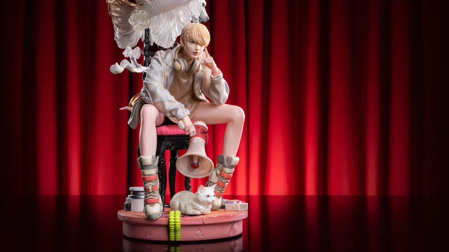 Girl Boss - LIMITED EDITION: 90 – Manas SUM – ActionFigure Brasil