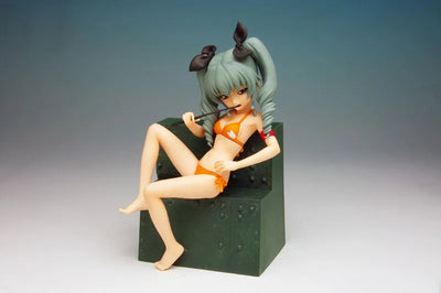 "GIRLS and PANZER" Anchovy Swimwear Ver.ㅤ – Gantaku – ActionFigure Brasil — com base expositora