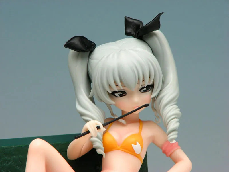 Girls und Panzer 1/10 Anchovy -Swimsuit ver.- Girls und Panzer 10th Anniversary Special Edition desu! Resin Kitㅤ – Platz Hobby – ActionFigureBrasil