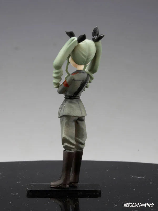 Girls und Panzer - Anchovy - Darjeeling - Kay - Captain Figure Set - 1/35 (Platz)ㅤ – Platz Hobby – ActionFigure Brasil