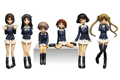 Girls und Panzer - Girls und Panzer der Film - Maruyama Saki - Oono Aya - Sawa Azusa - Utsugi Yuuki - Yamagou Ayumi - Sakaguchi Karina - Usagi-san Team Figure Set - 1/35 (Platz)ㅤ – Platz Hobby – ActionFigureBrasil