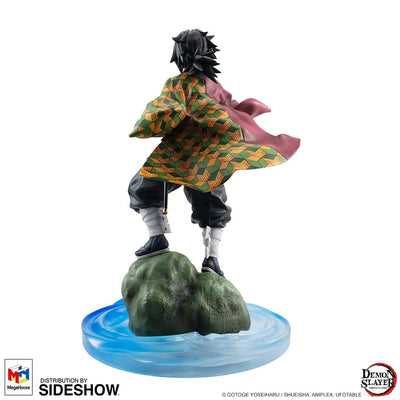 Giyu Tomioka – MegaHouse – ActionFigure Brasil — close