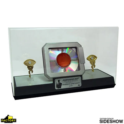 GoldenEye - LIMITED EDITION: 500 – Factory Entertainment – ActionFigure Brasil — close