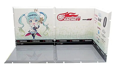 GOOD SMILE Racing - Hatsune Miku - Dioramansion 150 - Racing Miku 2018 Pit E - Racing 2018 ver. (Good Smile Company, PLM)ㅤ – Good Smile Company As Distributor,PLM As Manufacturer – ActionFigure Brasil