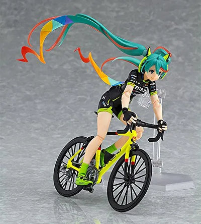 GOOD SMILE Racing - Hatsune Miku - Figma #365 - Racing  2016, TeamUKYO Support ver. (Max Factory)ㅤ – Max Factory – ActionFigure Brasil — ambientada