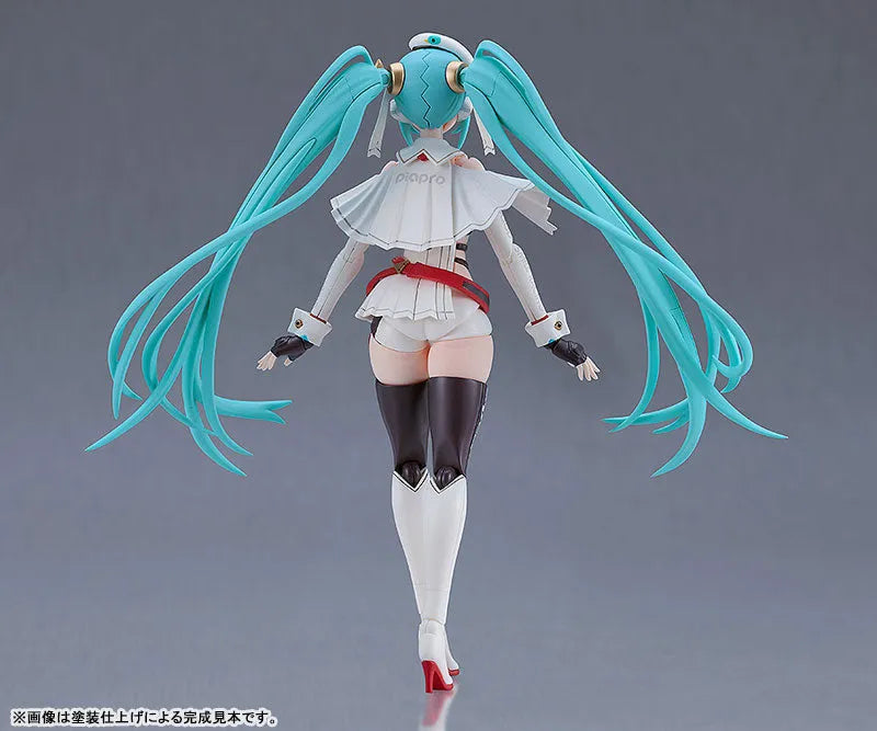 Good Smile Racing - Hatsune Miku - Plamatea - Racing 2023 Ver. - Model kit - 2025 Re-release (GOOD SMILE Racing)ㅤ – Good Smile Racing – ActionFigure Brasil