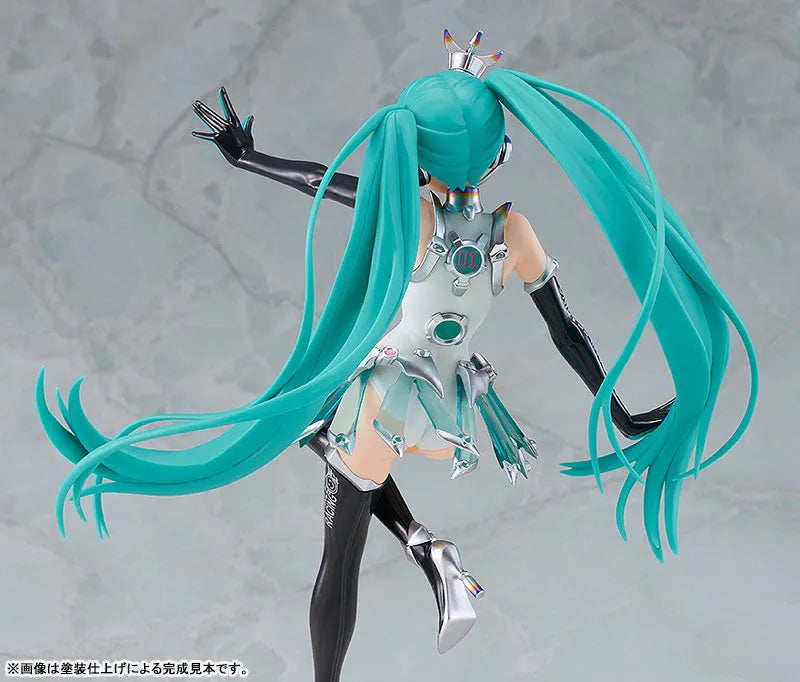 Good Smile Racing - Hatsune Miku - Reincarnation - 1/8 - Racing 2013 Ver. - Model Kit (GOOD SMILE Racing)ㅤ – Good Smile Racing – ActionFigure Brasil
