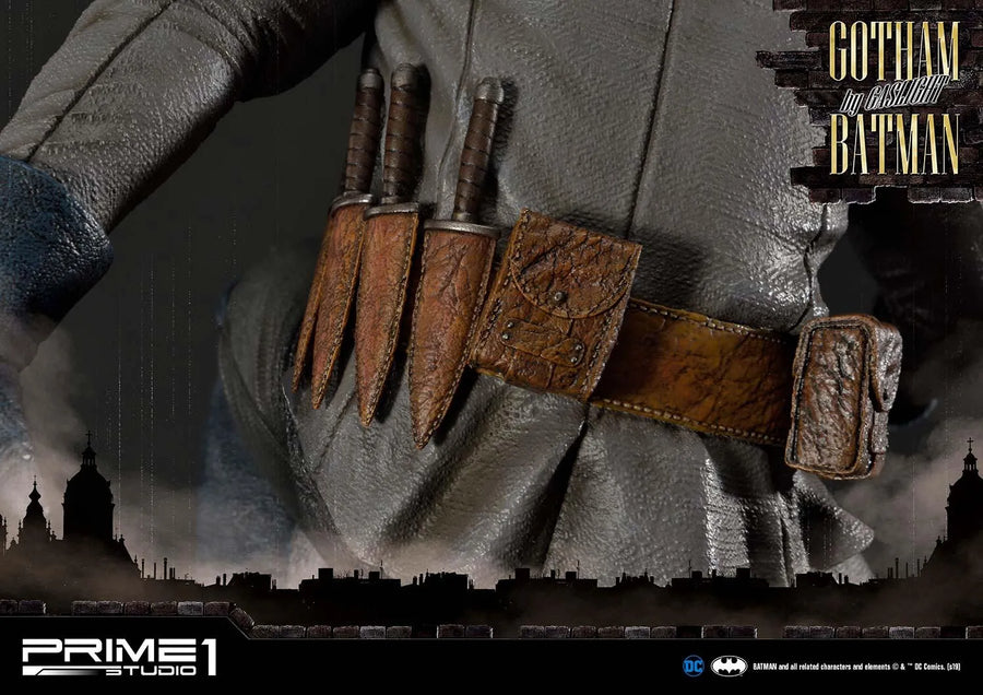 Gotham By Gaslight Batman (Regular Version) Batman: Arkham Origins – Prime1Studio – ActionFigure Brasil