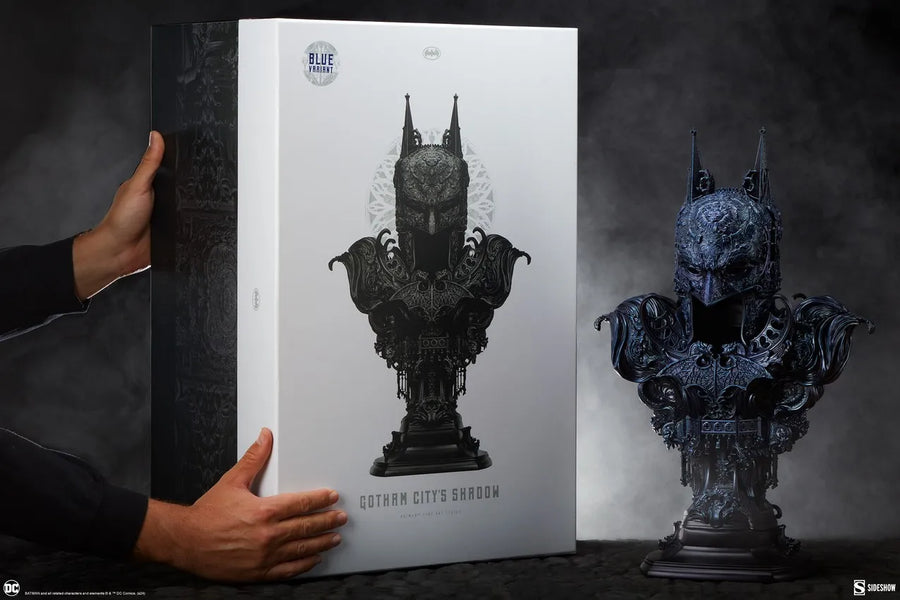 Gotham City's Shadow: Batman™ (Blue Variant) - LIMITED EDITION: 150 (Variant) – Sideshow Collectibles – ActionFigure Brasil