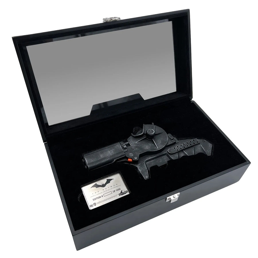 Grapple Launcher - LIMITED EDITION: 1500 – Factory Entertainment – ActionFigure Brasil