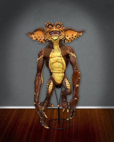 Gremlins 2: The New Batch - Gremlins Stunt Puppet Prop Replicaㅤ – Neca – ActionFigure Brasil — embalagem