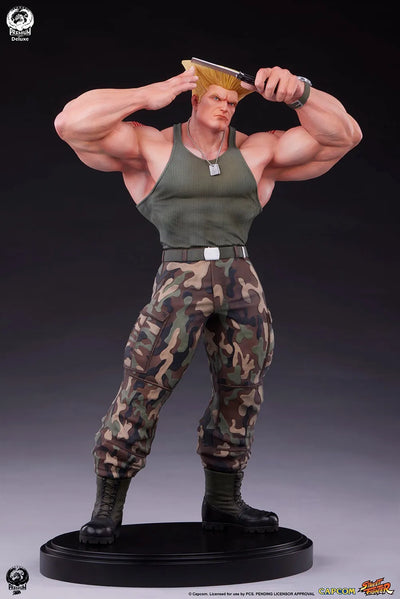 Guile Deluxe Edition - LIMITED EDITION: 500 (Deluxe Edition) – PCS – ActionFigure Brasil — ambientada