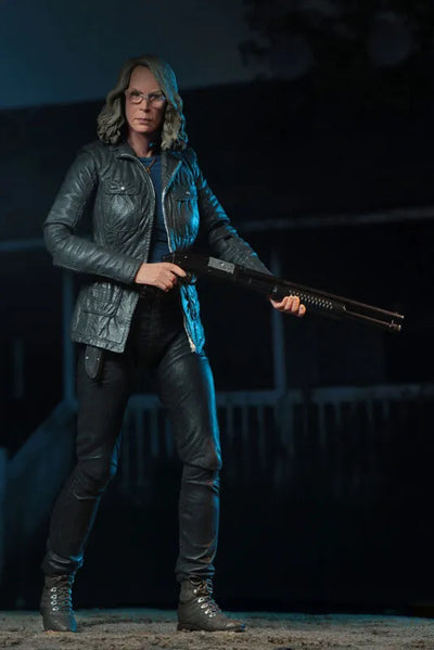 Halloween 2018/ Laurie Strode Ultimate 7 Inch Action Figureㅤ – Neca – ActionFigureBrasil — ângulo diferente