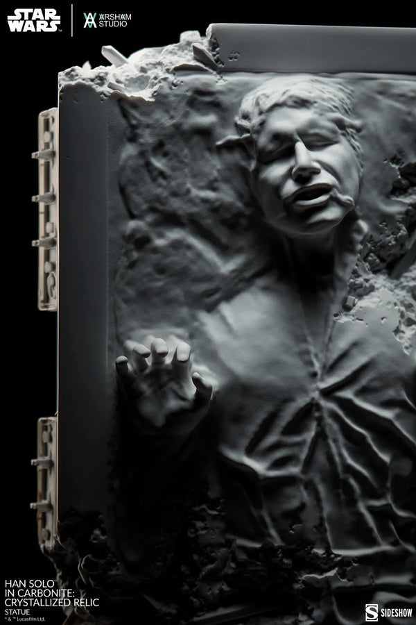 Han Solo™ in Carbonite™: Crystallized Relic - LIMITED EDITION – Sideshow Collectibles – ActionFigure Brasil