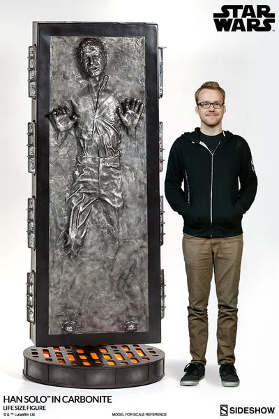 Han Solo in Carbonite - LIMITED EDITION – Sideshow Collectibles – ActionFigure Brasil — iluminação de estúdio