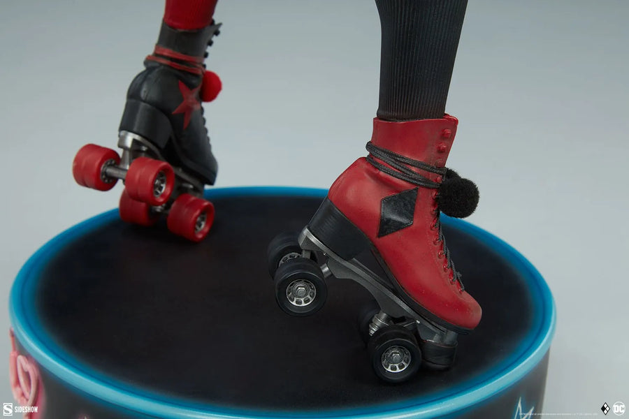 Harley Quinn: Hell on Wheels - LIMITED EDITION: 2000 – Sideshow Collectibles – ActionFigure Brasil