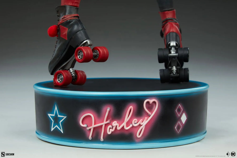 Harley Quinn: Hell on Wheels - LIMITED EDITION: 2000 – Sideshow Collectibles – ActionFigure Brasil