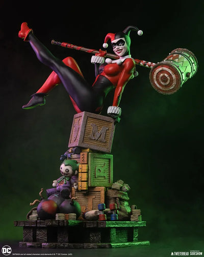 Harley Quinn - LIMITED EDITION: 400 (Collector Quarter Scale) – Tweeterhead – ActionFigure Brasil — close