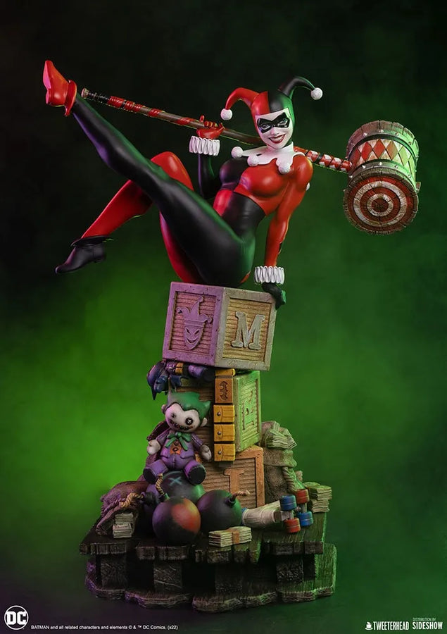 Harley Quinn - LIMITED EDITION: 400 (Collector Quarter Scale) – Tweeterhead – ActionFigure Brasil — close
