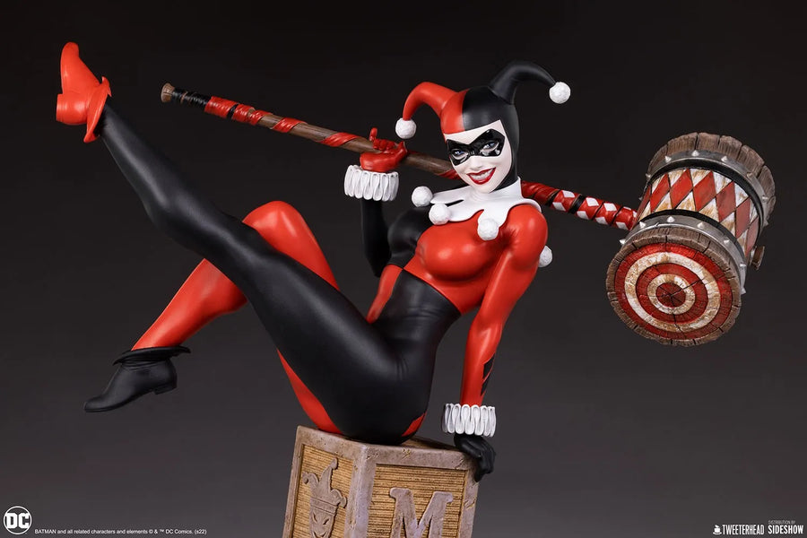 Harley Quinn - LIMITED EDITION: 400 (Collector Quarter Scale) – Tweeterhead – ActionFigure Brasil — close