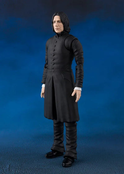 Harry Potter and the Philosopher's Stone - Severus Snape - S.H.Figuarts (Bandai)ㅤ – Bandai As Manufacturer – ActionFigureBrasil — com base expositora