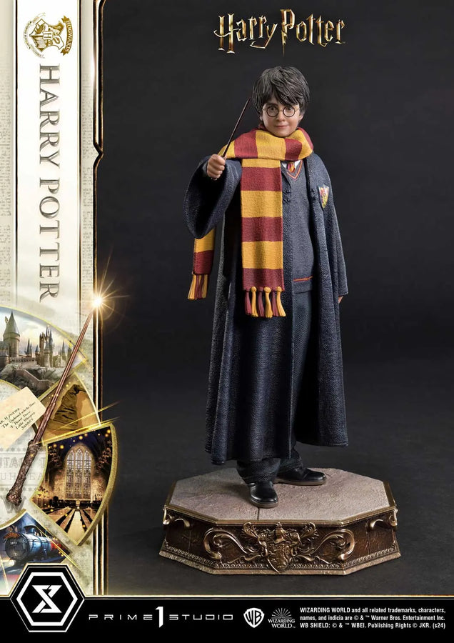 Harry Potter (Regular Version) Harry Potter – Prime1Studio – ActionFigure Brasil