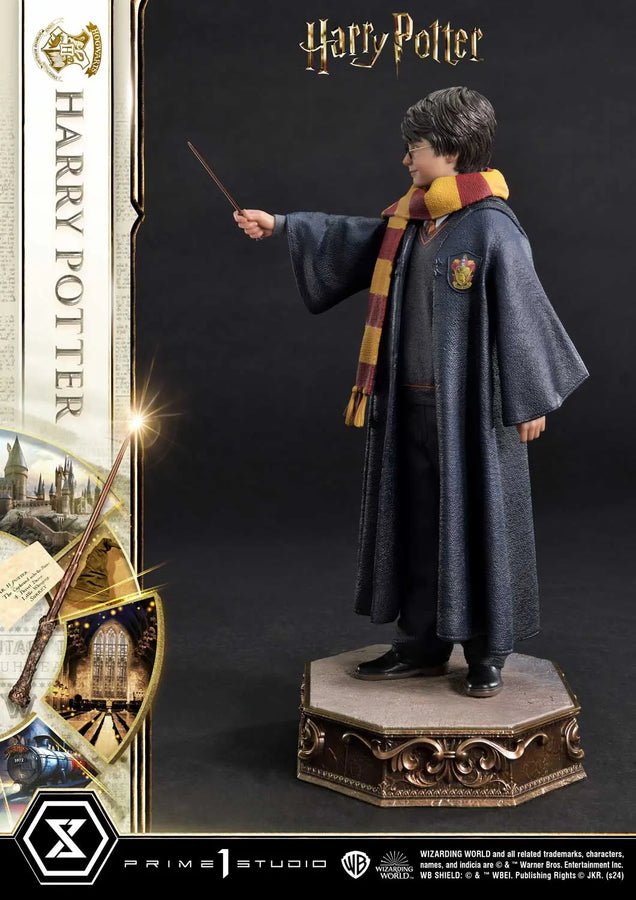 Harry Potter (Regular Version) Harry Potter – Prime1Studio – ActionFigure Brasil