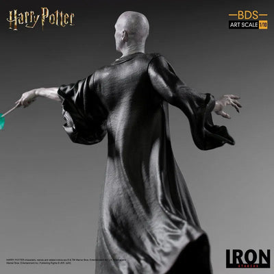 Harry Potter / Voldemort 1/10 Battle Diorama Series Art Scale Statueㅤ – Iron Studios – ActionFigureBrasil — com base expositora