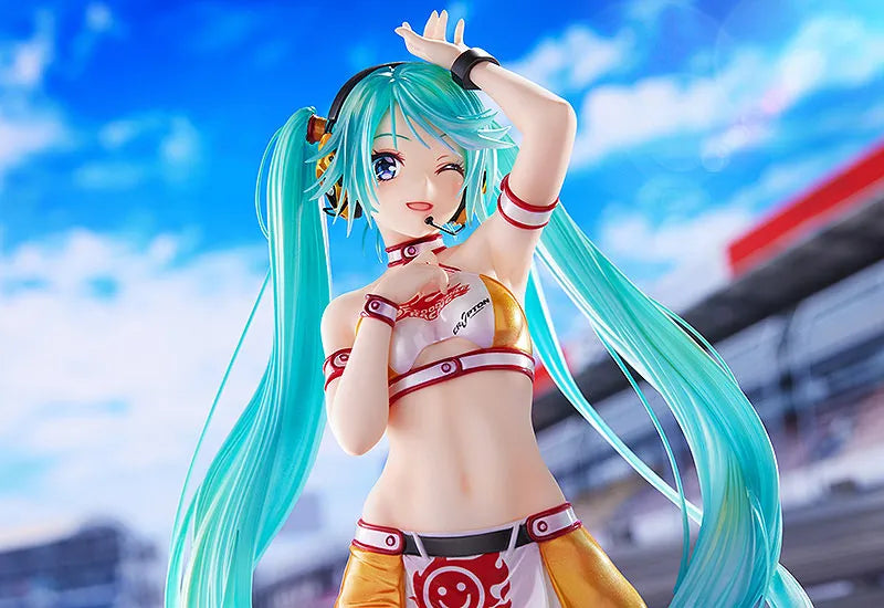 Hatsune Miku GT Project Racing Miku 2010Ver. Art by Kentaro Yabuki 1/7ㅤ – Max Factory – ActionFigureBrasil