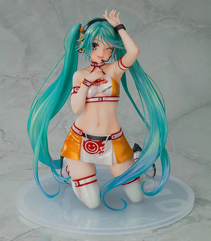 Hatsune Miku GT Project Racing Miku 2010Ver. Art by Kentaro Yabuki 1/7ㅤ – Max Factory – ActionFigureBrasil