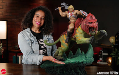 He-Man™ & Battle Cat™ - LIMITED EDITION: 150 – Tweeterhead – ActionFigure Brasil — ambientada